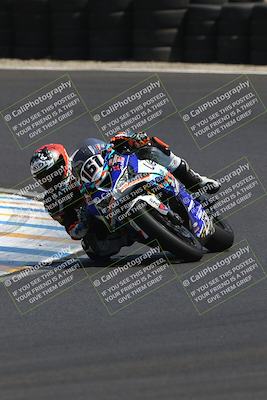media/Sep-05-2025-CRA (Fri) [[b1fe00145a]]/1pm (Turn 6 Exit)/